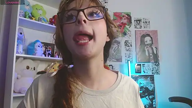 CelesteAyase webcam