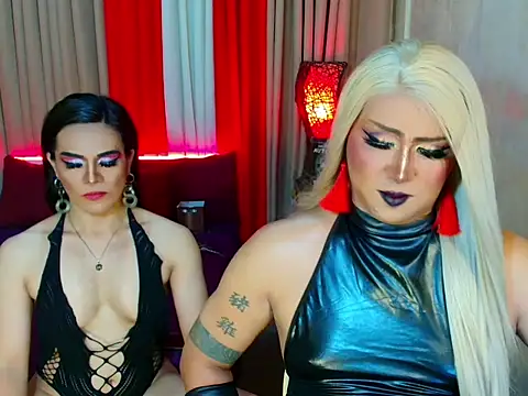Wildest_Slave_Huntress webcam