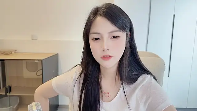 holo_love webcam
