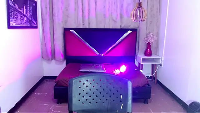 luisa__torres webcam