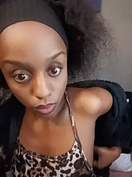 Queen-Chocolate webcam