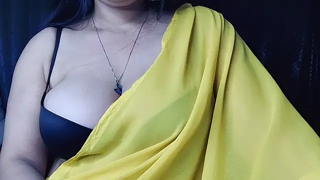 MISSNASHA69X webcam