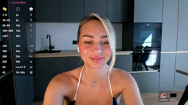 SaraShine_ webcam