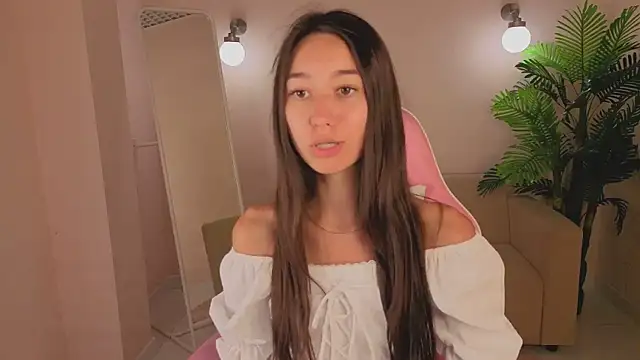 Nicole_Brownie webcam