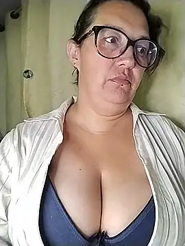 _Saraqueen-- webcam