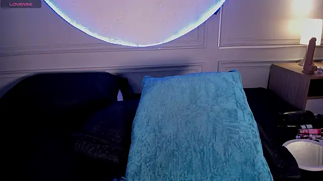 MoritaGil live cam on StripChat