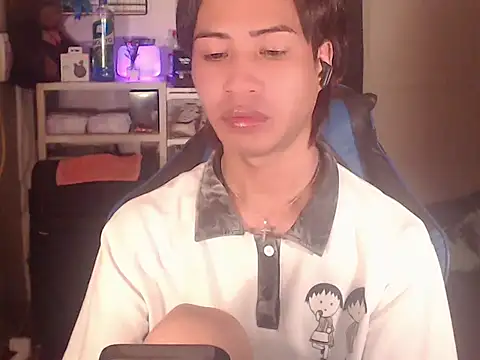 Ryu_23 live cam on StripChat