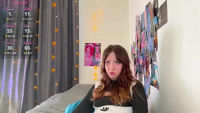 HotaruTomo live cam on StripChat