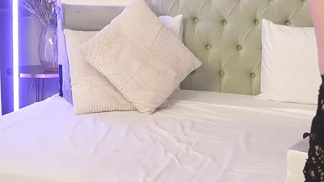 Britney_Lynn