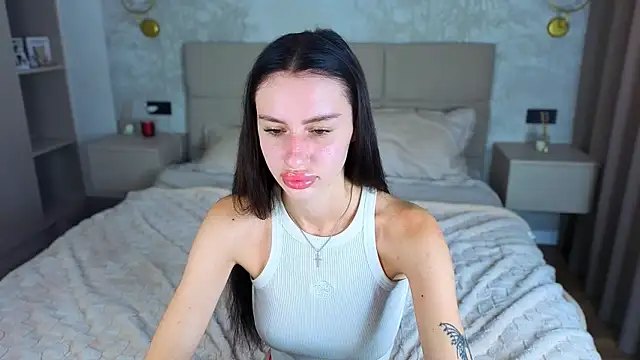 Snow_WhiteeeX live cam on StripChat