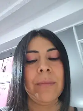 Aniajoness_ webcam