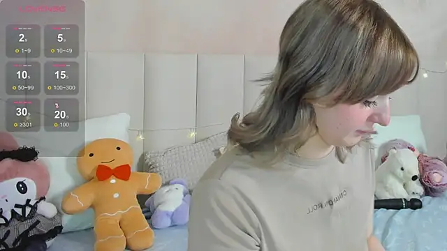 AdeleSilvy webcam
