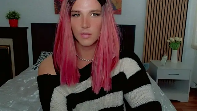 HelenSpellman webcam
