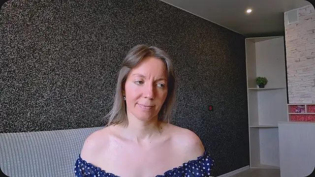 Amanda_Luxe webcam