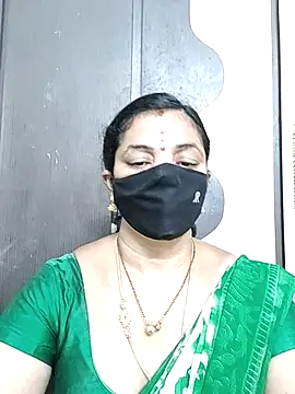Leela_555 webcam