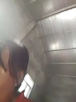 Moon_squirtt webcam