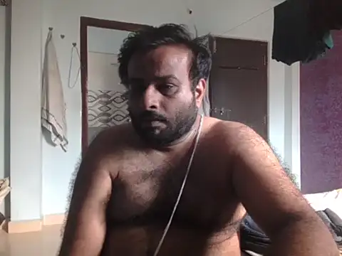 sura11311 live cam on StripChat