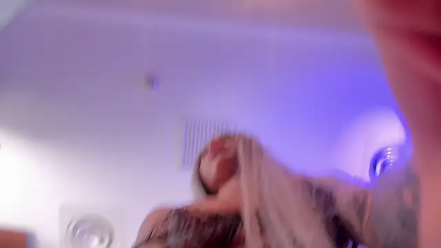 ArianaXO_ webcam