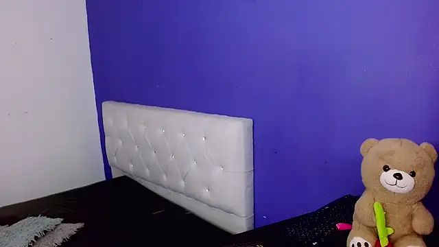 Angel_foxc13 webcam