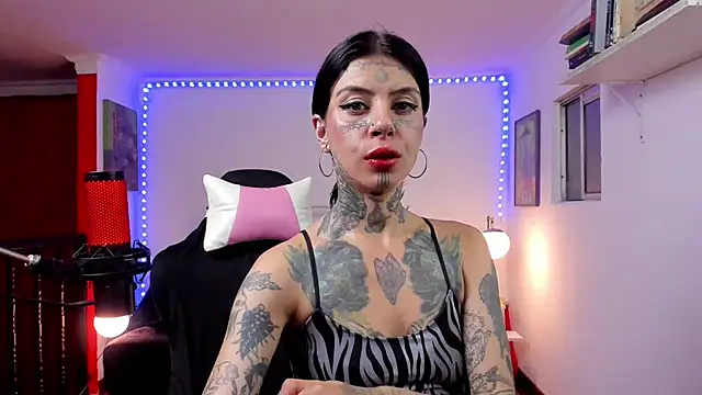 arinka_deniska333 webcam