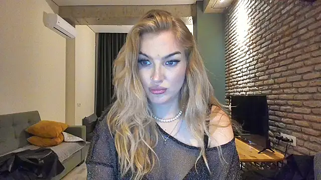 fifteenpoem webcam