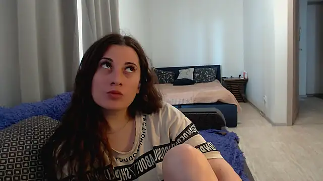 Helen_Adams_ live cam on StripChat