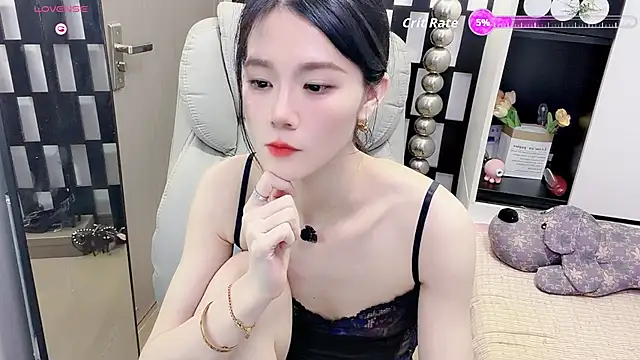 Watch Yueyue-MM live on EroticFlix - High definition streams