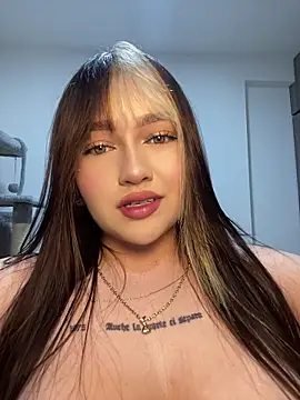 Watch Daniela_ruizz live on EroticFlix - High definition streams
