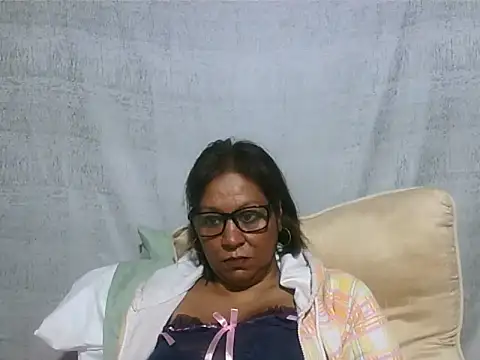 Watch IndianSexyMilf69 live on EroticFlix - High definition streams