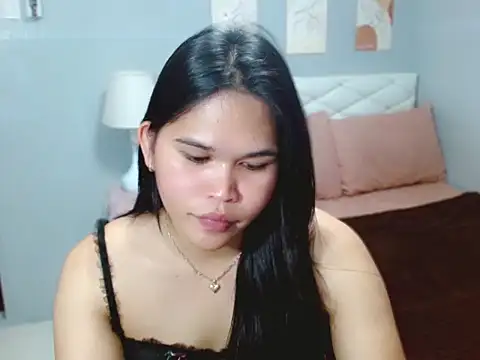 Watch AlianaFord live on EroticFlix - High definition streams