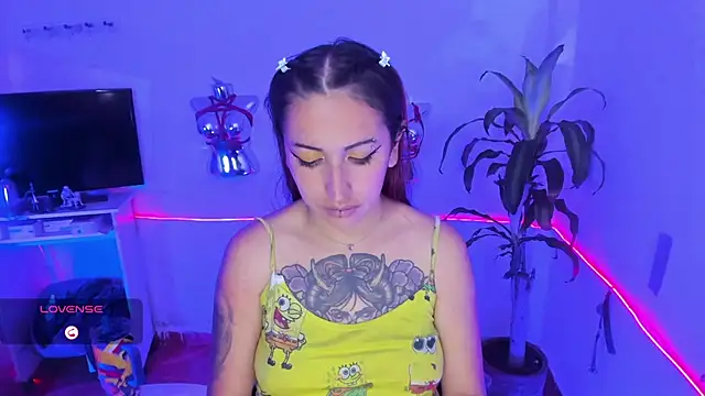 LucyStrike_ webcam