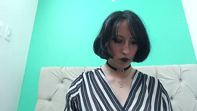 amoremerchmar webcam