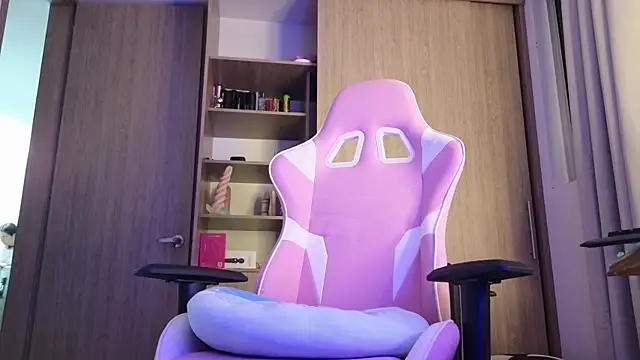 nara_lyn1 webcam