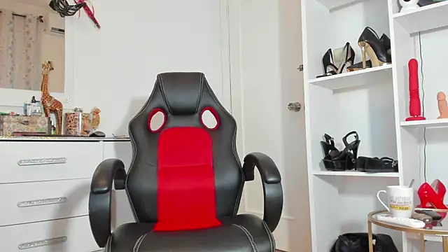 anisialuna_ webcam