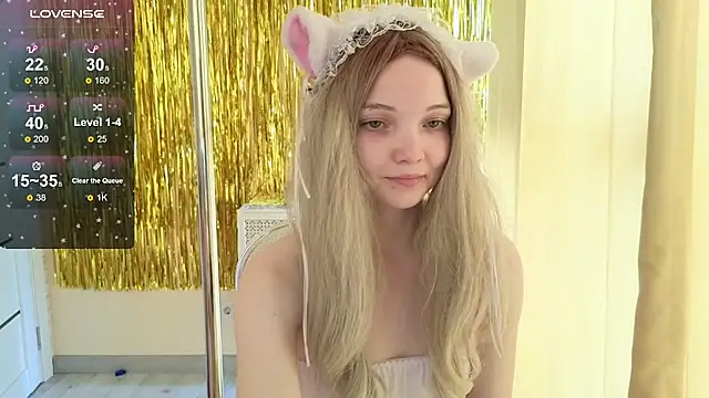 AnimeAlica18 webcam