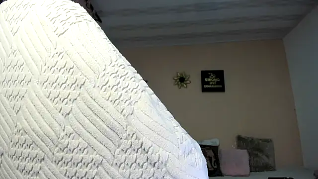 TamiDesire webcam