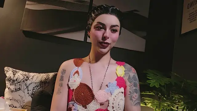 LetisiaRocks webcam