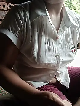 Sara_pusyy webcam