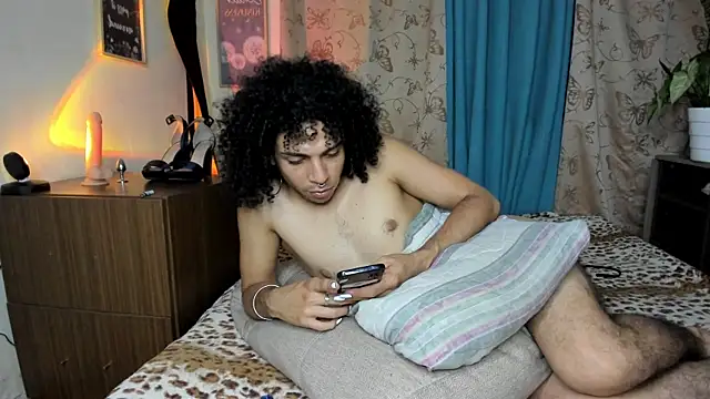 Angel_White25 webcam