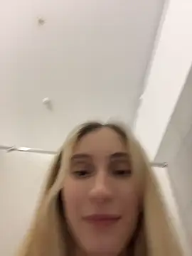 Pink_Kiss webcam