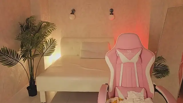 SweetieBlush webcam