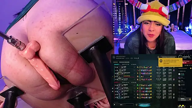 Sayreth_ webcam