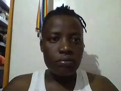 yourdreamgirlT webcam