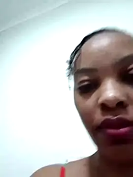 VelvetEmpire webcam