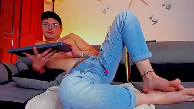 Leo_Hunt_ webcam