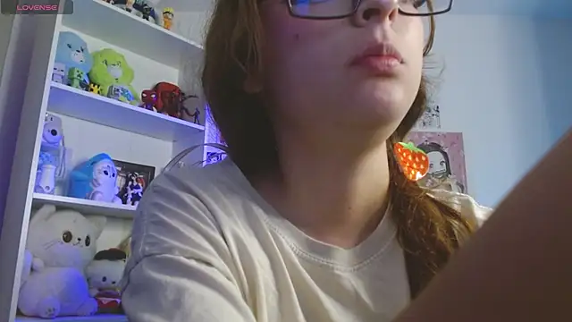 CelesteAyase webcam