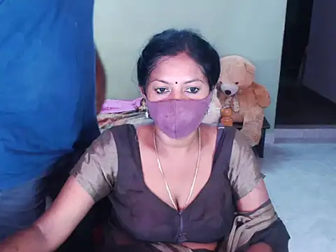 Watch Novapol11 live on EroticFlix - High definition streams