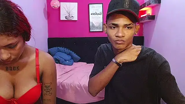 black_twinks webcam