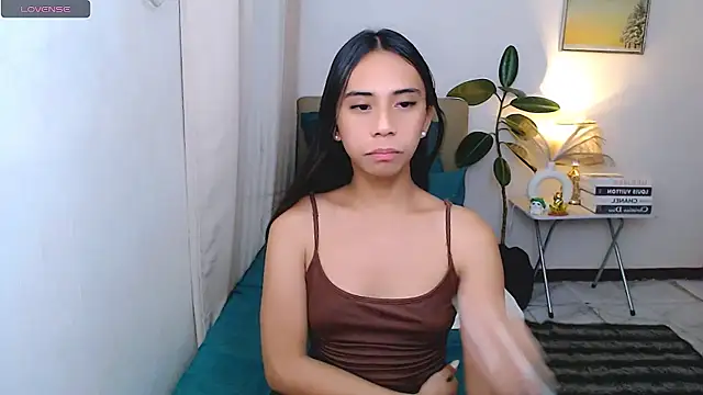 scarlet_smith7 (T teen) - BE MINE SCARLET