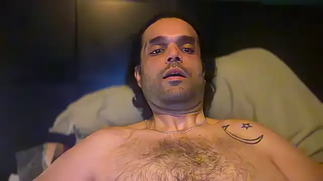 icebergslim281 live sex cam